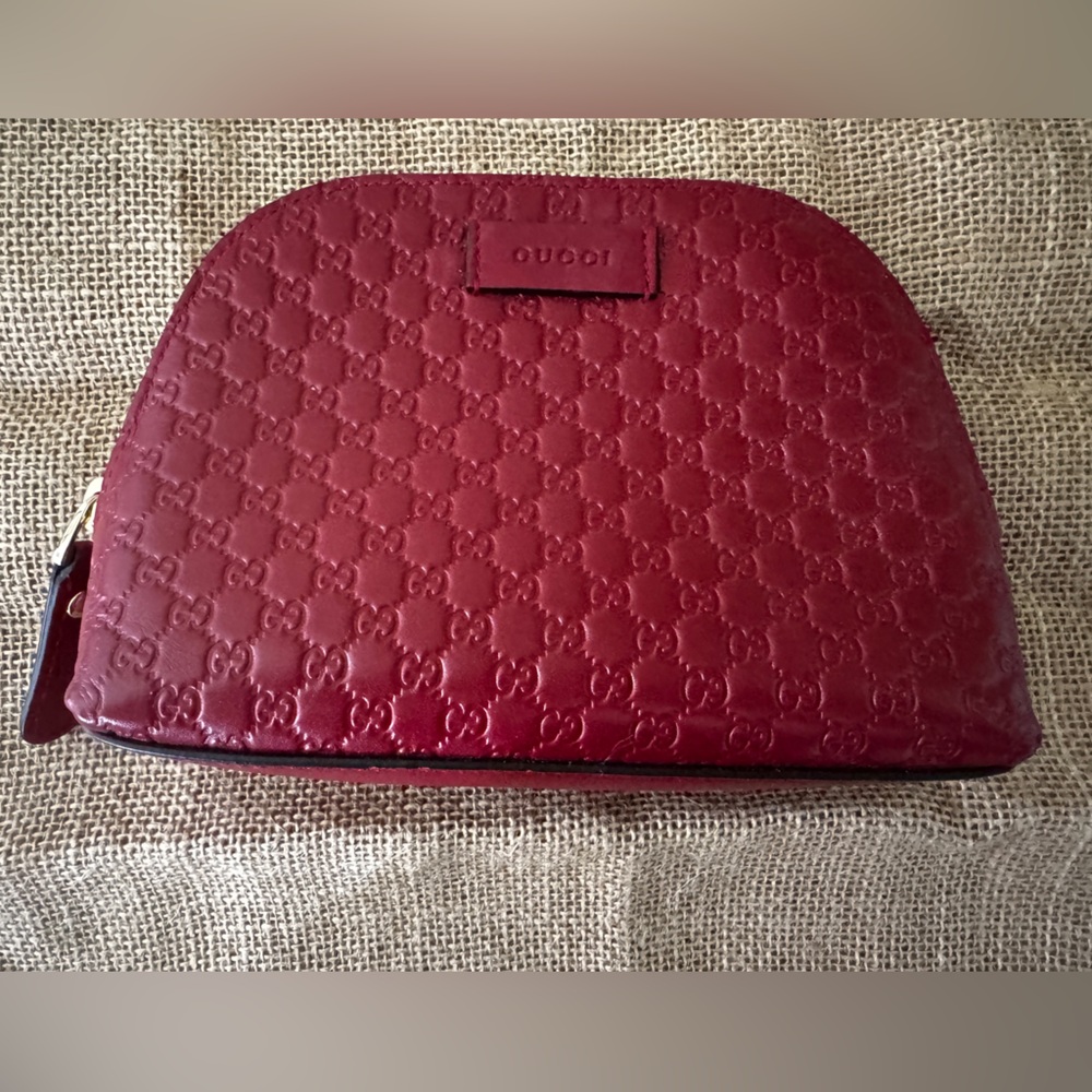 Gucci make up bag